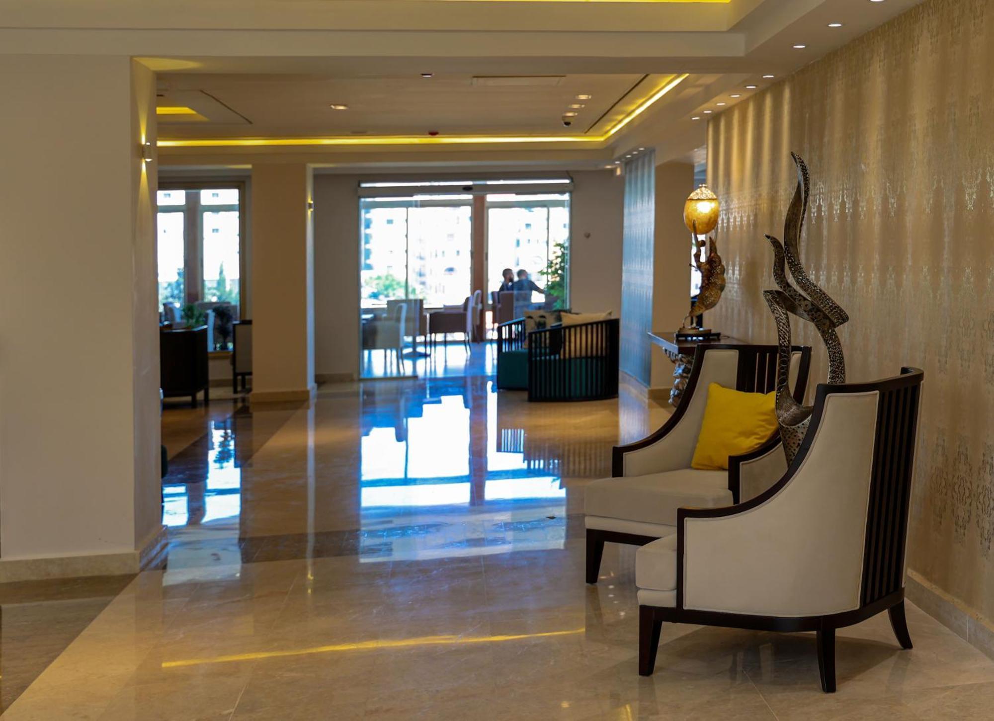 Ocean Grand Hotel - Rámaláh Exteriér fotografie